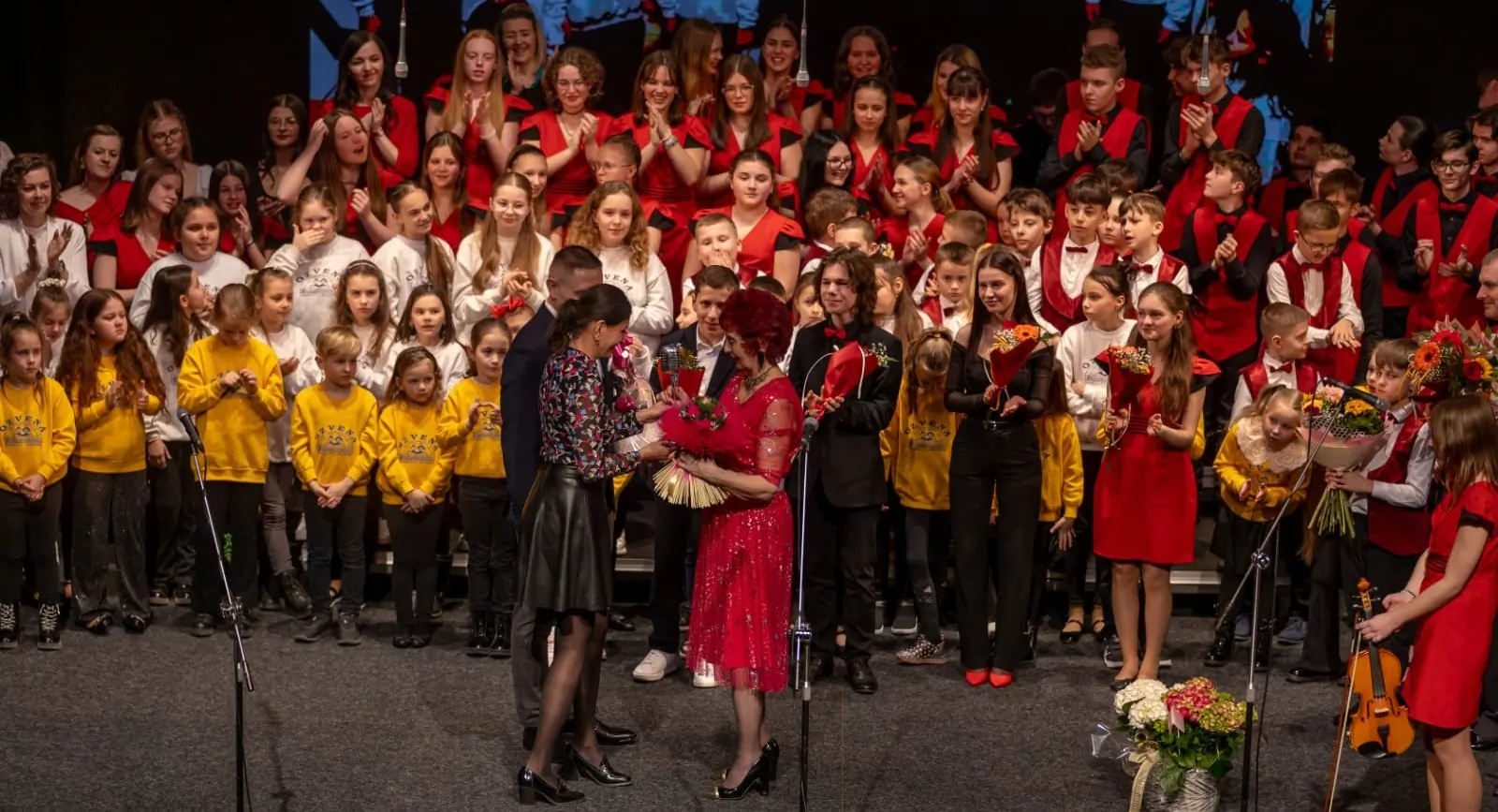 Slávnostný koncert pri príležitosti 45. výročia založenia speváckych zborov Ozvena 21. marca 2025